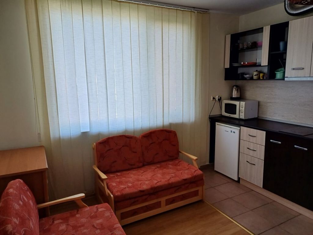 Property photo 3 of 15