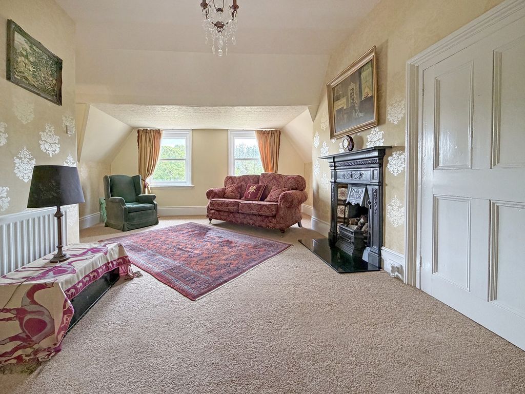 Additional image 41 of 6 bed semi-detached house for saleMeadowcroft, Elwick Road, Hartlepool TS26
