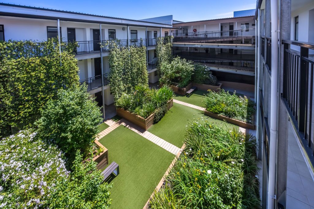 Property photo 1 of 42 Dbv1679731