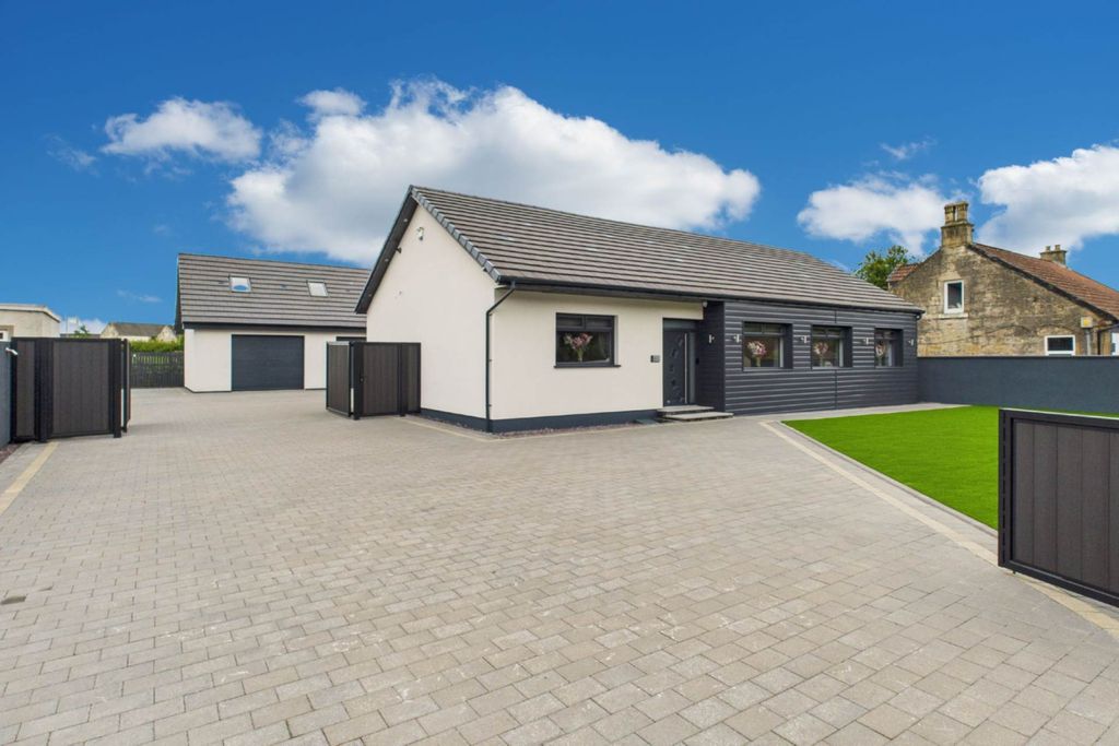 Property photo 1 of 34