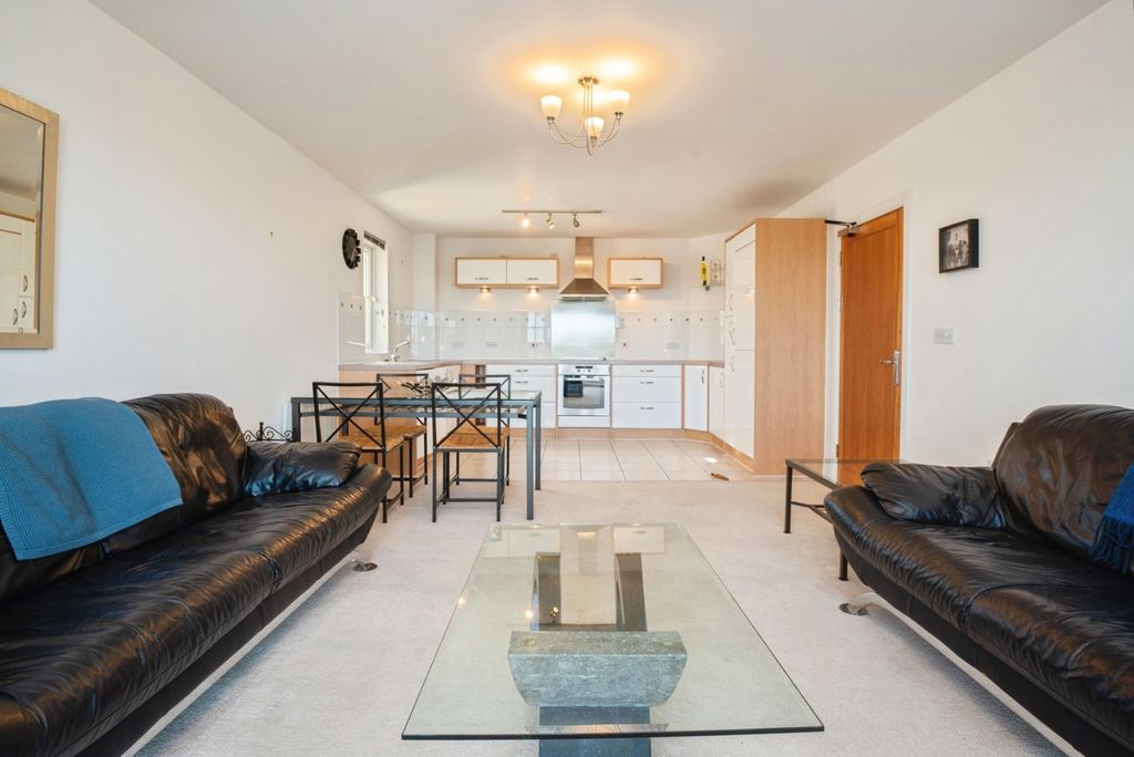 Property photo 2 of 13 Living/Dining Area