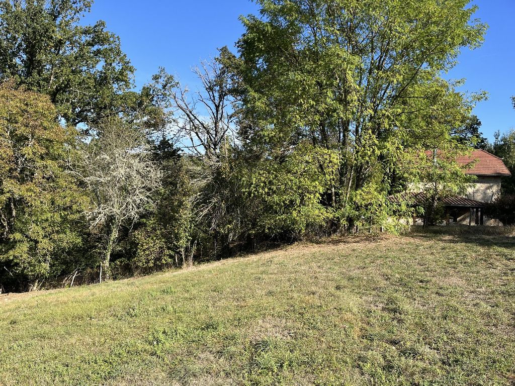 Property photo 3 of 10