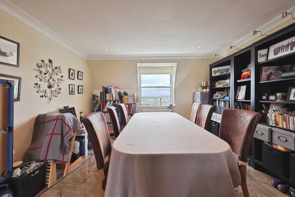 Property photo 3 of 8 Dining Area.Jpg