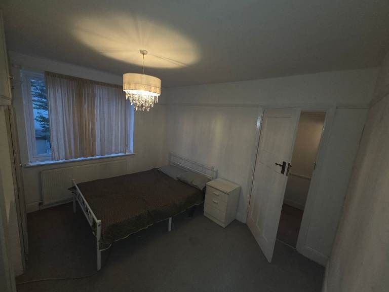 Property photo 1 of 4