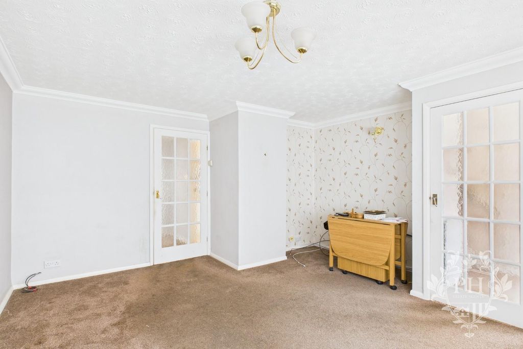 Property photo 2 of 14 Cam02002G0-Pr0209-Still009.Jpg