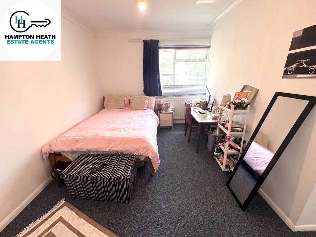 Property photo 3 of 3