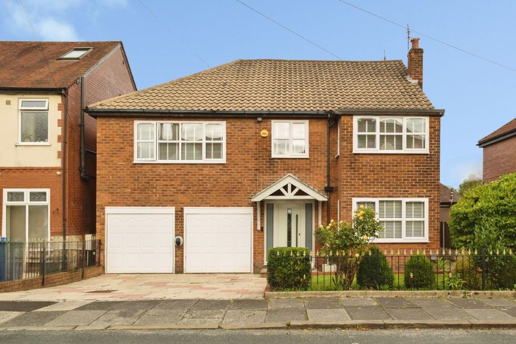 Property photo 1 of 29