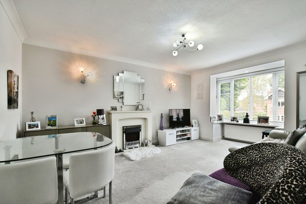 Property photo 2 of 13 Photo