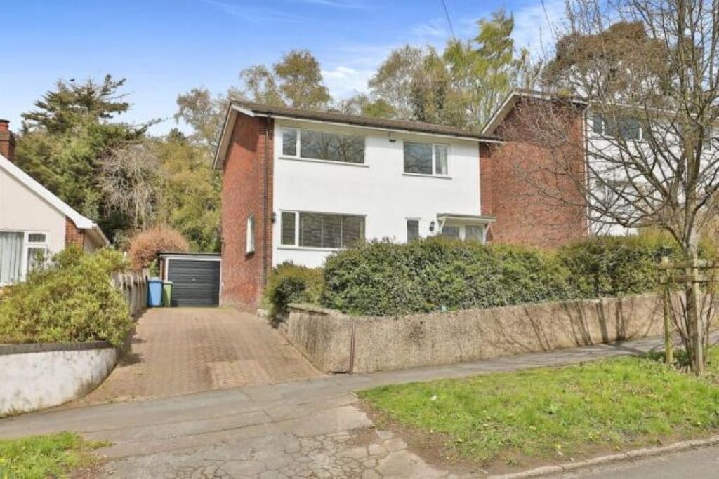 Property photo 1 of 20