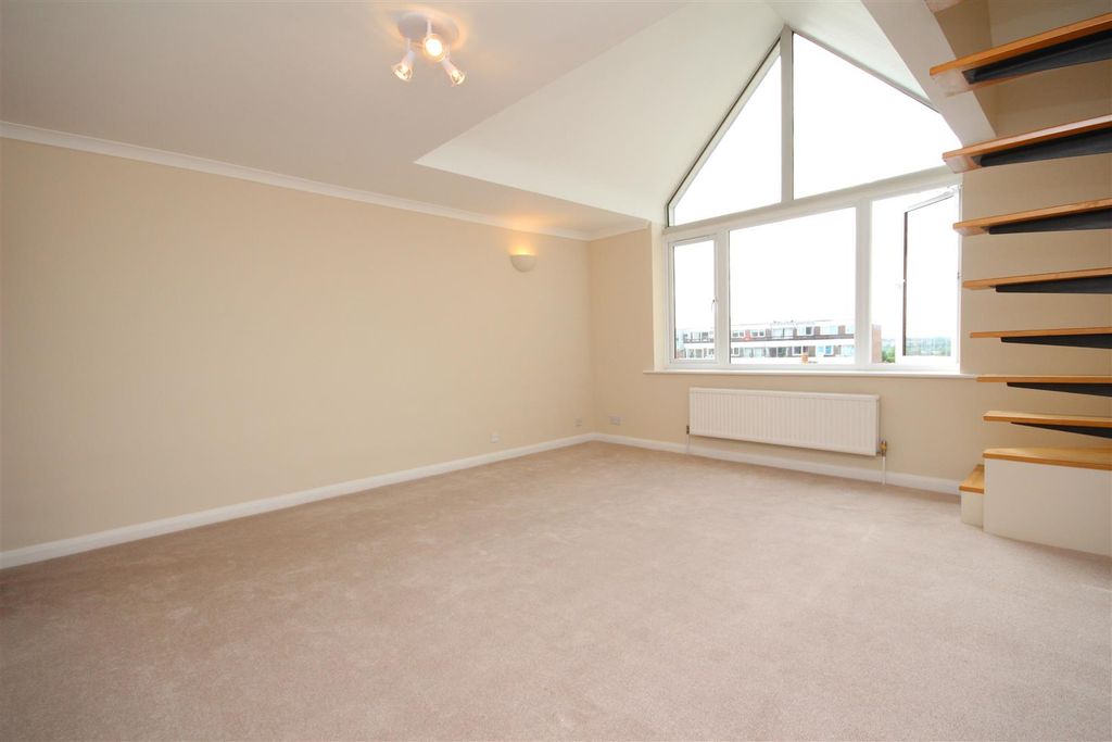 Property photo 3 of 8 Img_3738.Jpg