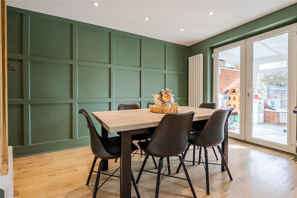 Property photo 3 of 14 Picture No. 10