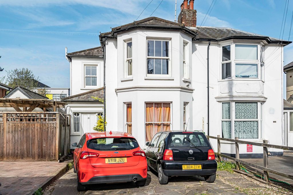 Property photo 1 of 9