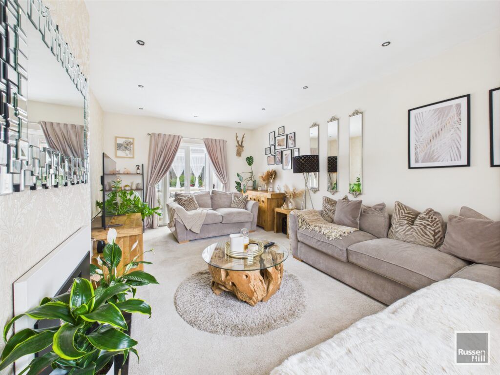 Property photo 2 of 29