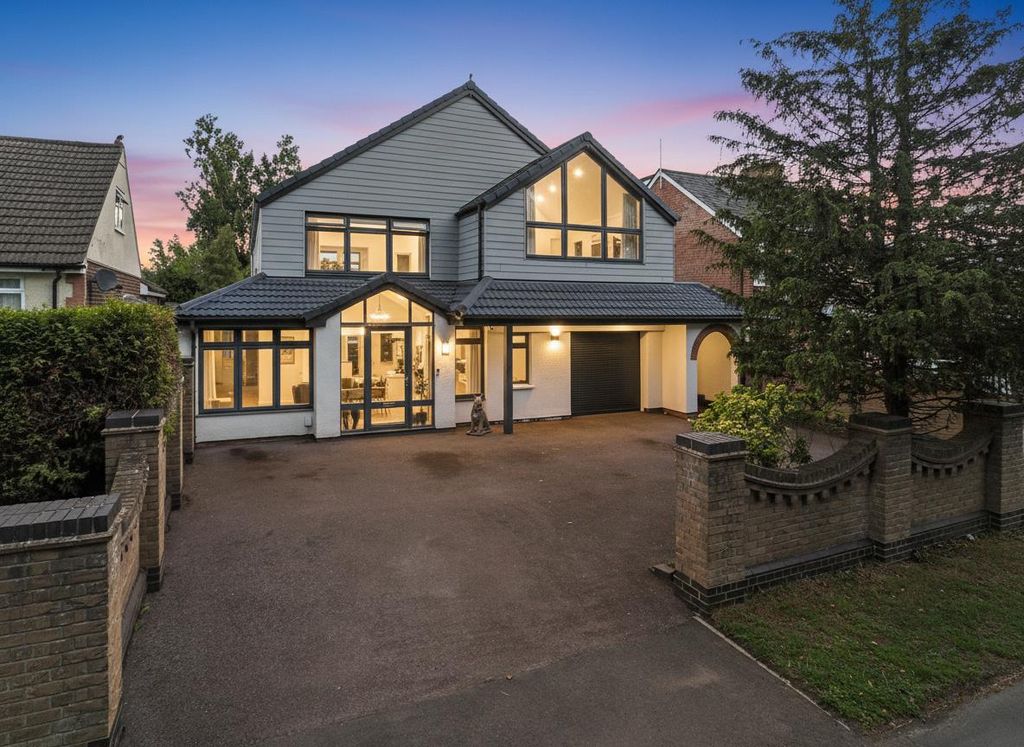 Property photo 1 of 25 Front Twlight.Png