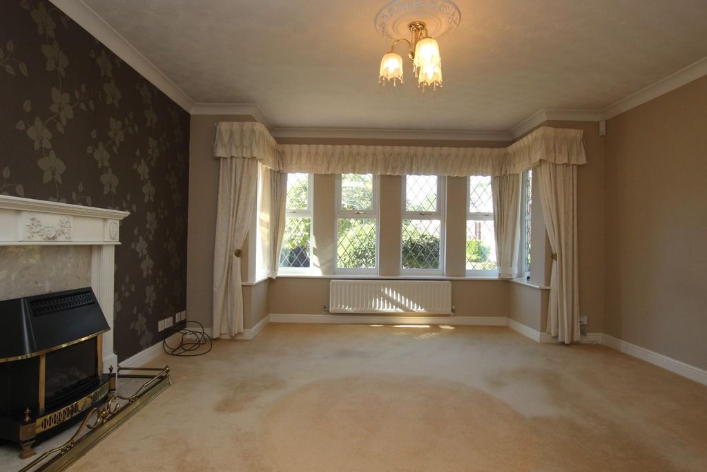 Property photo 2 of 13 Img_5542.Jpg