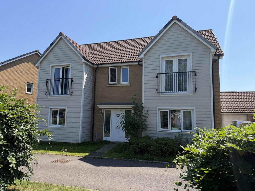 Property photo 1 of 13 Exterior