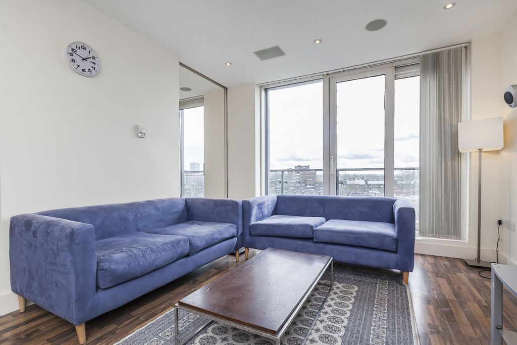 Property photo 3 of 14 Reception Room