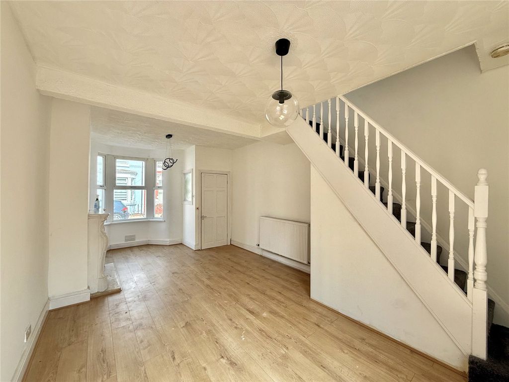 Property photo 3 of 6 Picture No. 03