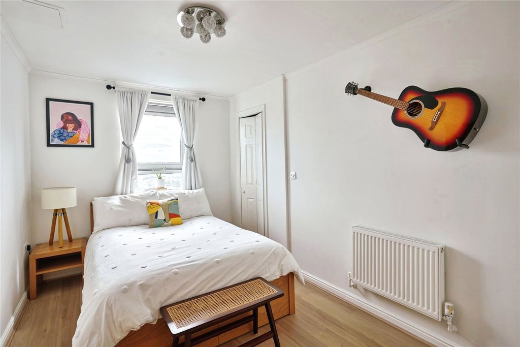 Property photo 3 of 10 Picture No. 29