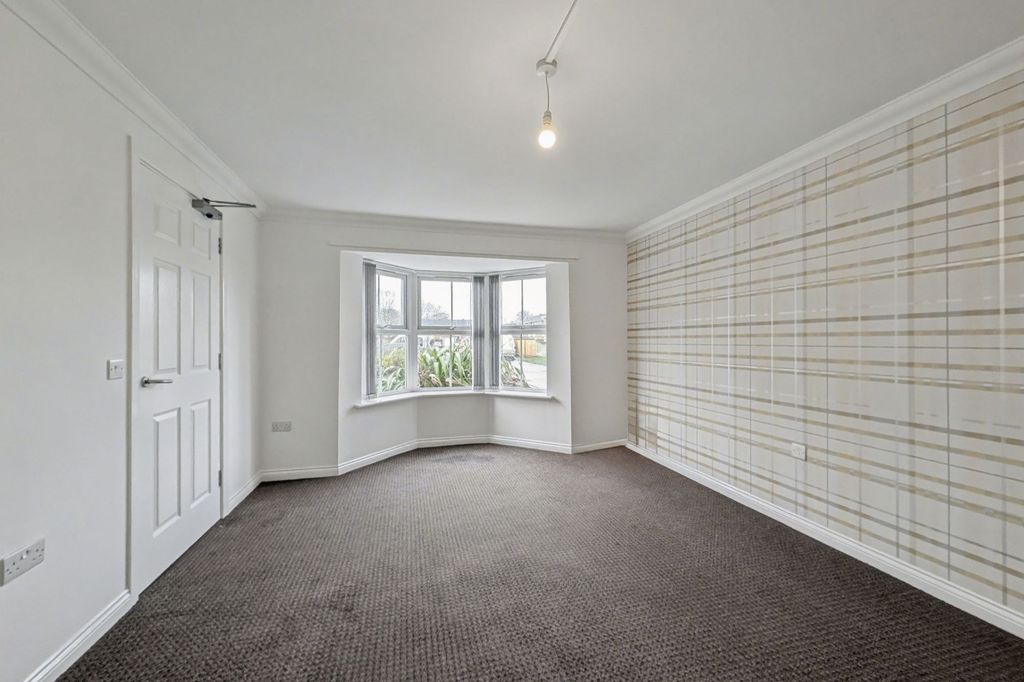 Property photo 2 of 14 19 Torwood Court, Cramlington, Northumberland, Ne23 2Bz