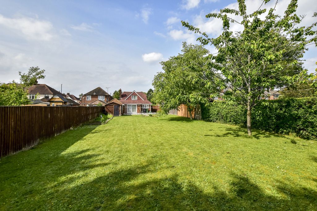 Property photo 3 of 24
