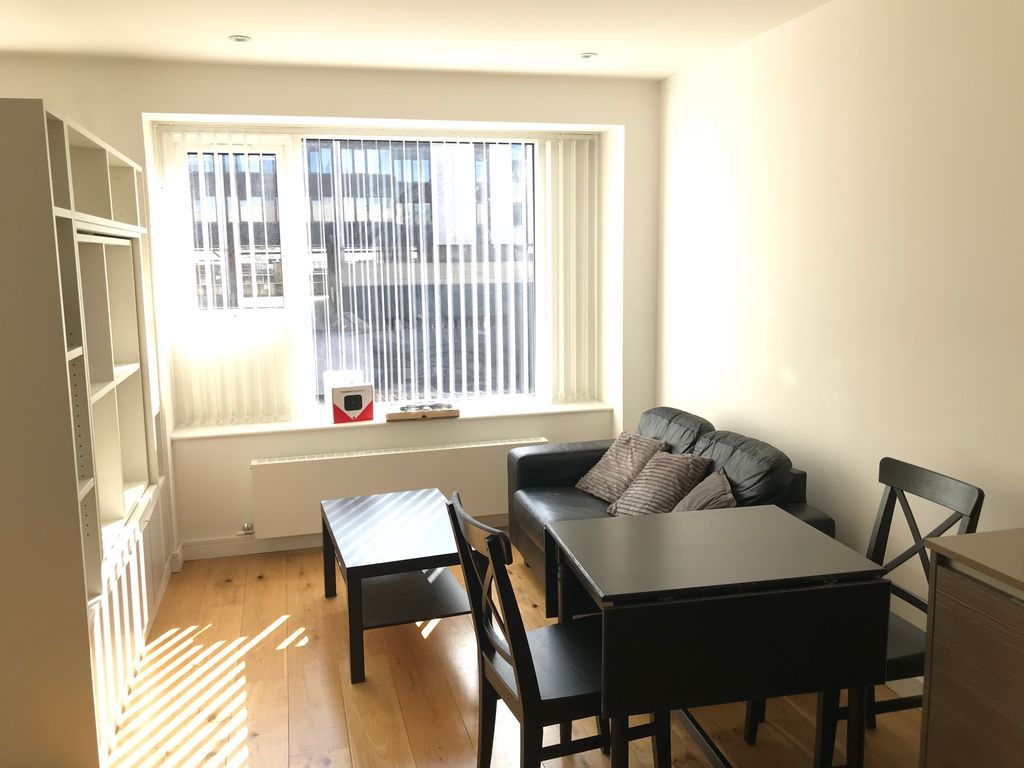 Property photo 1 of 4