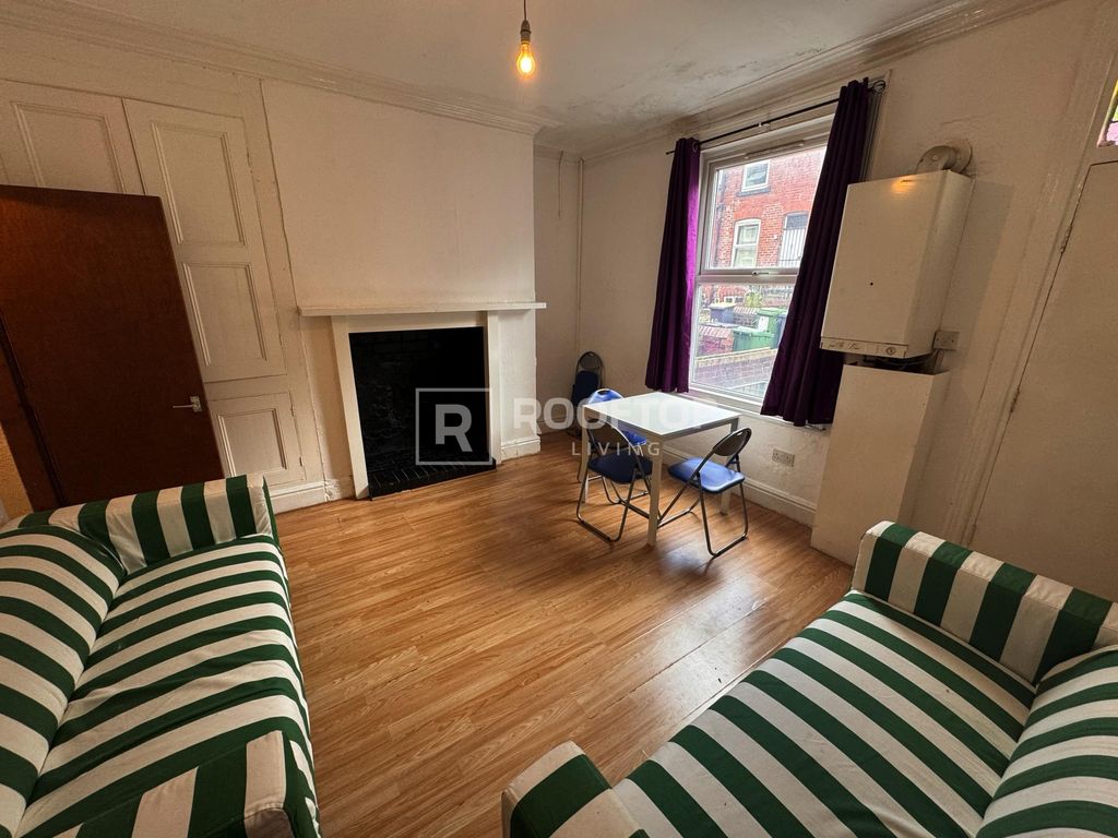 Property photo 1 of 19 Property Photo