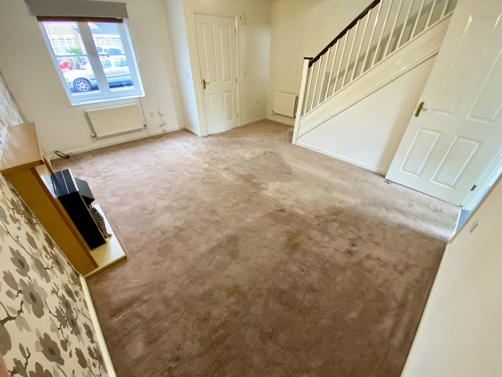 Property photo 3 of 14 Lounge