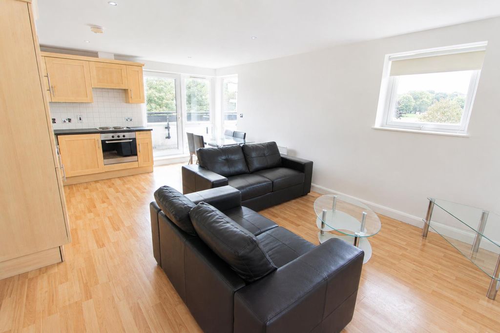 Property photo 1 of 10 1.Png