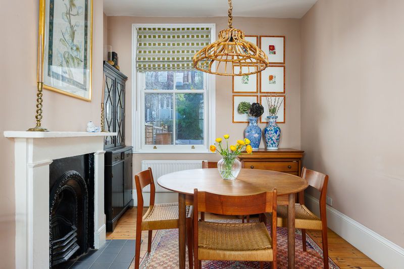 Property photo 2 of 10 Photo 2