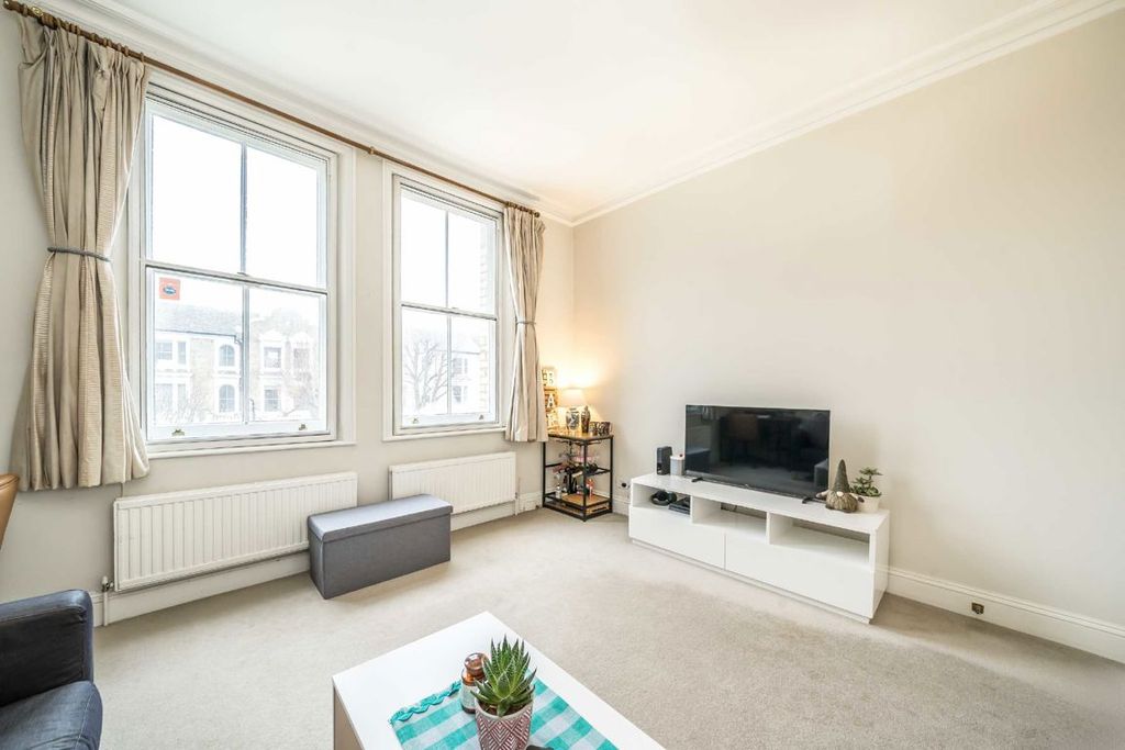 Property photo 2 of 5