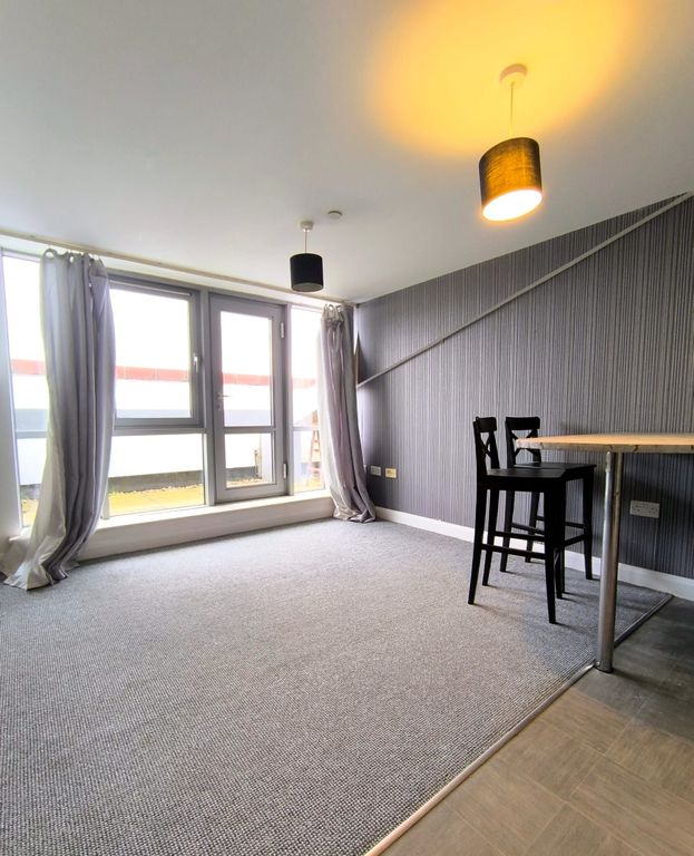 Property photo 2 of 14 Reception Room