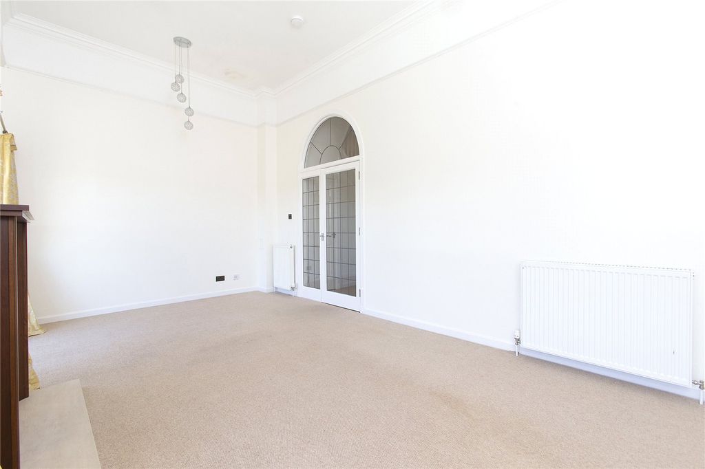 Property photo 2 of 25 Photo 2