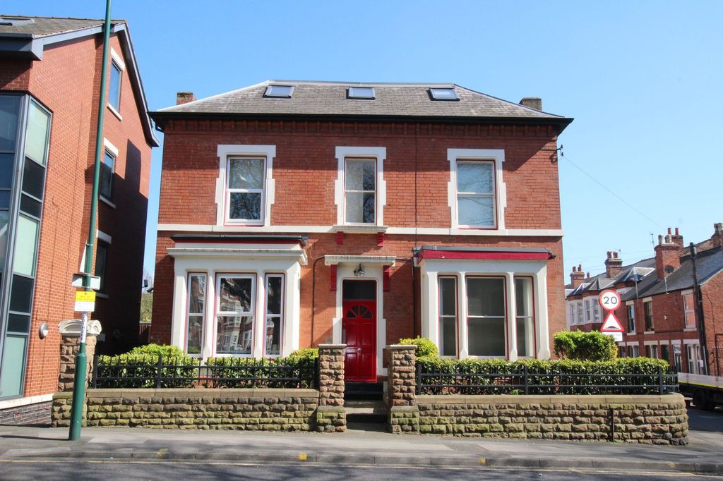 Property photo 1 of 1