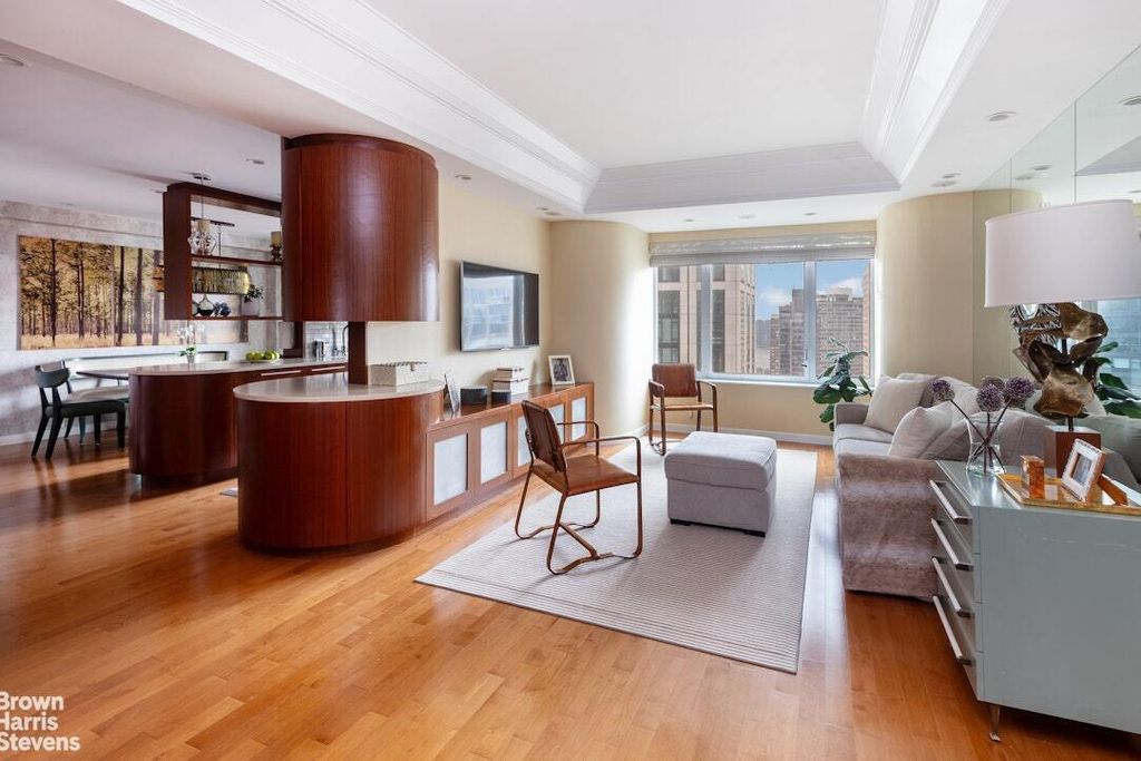 Property photo 3 of 18 <Alttext/>