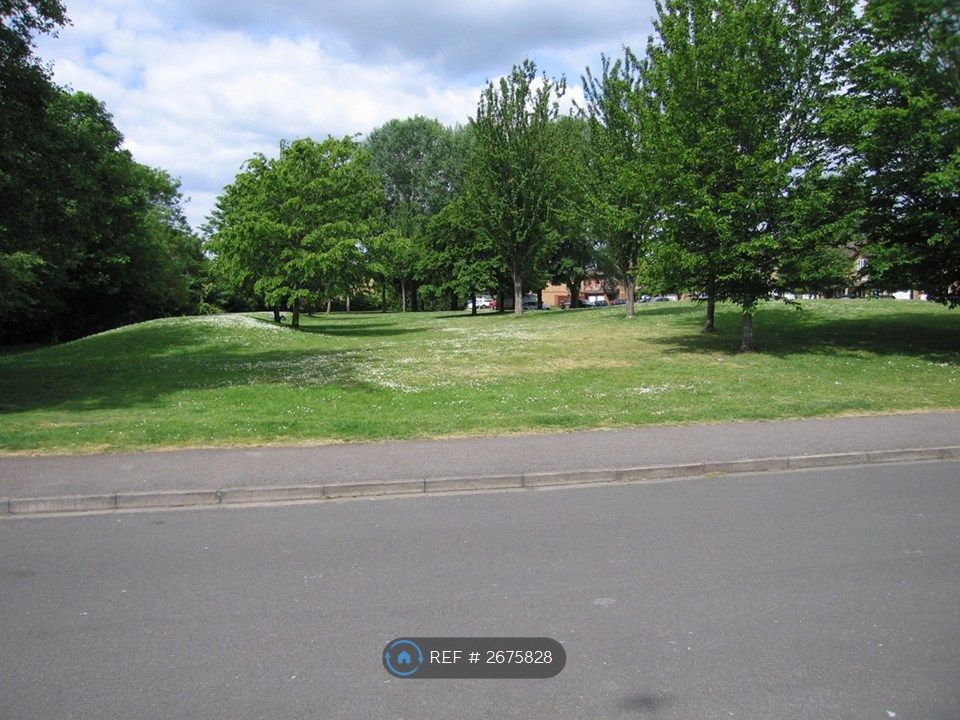 Property photo 2 of 11