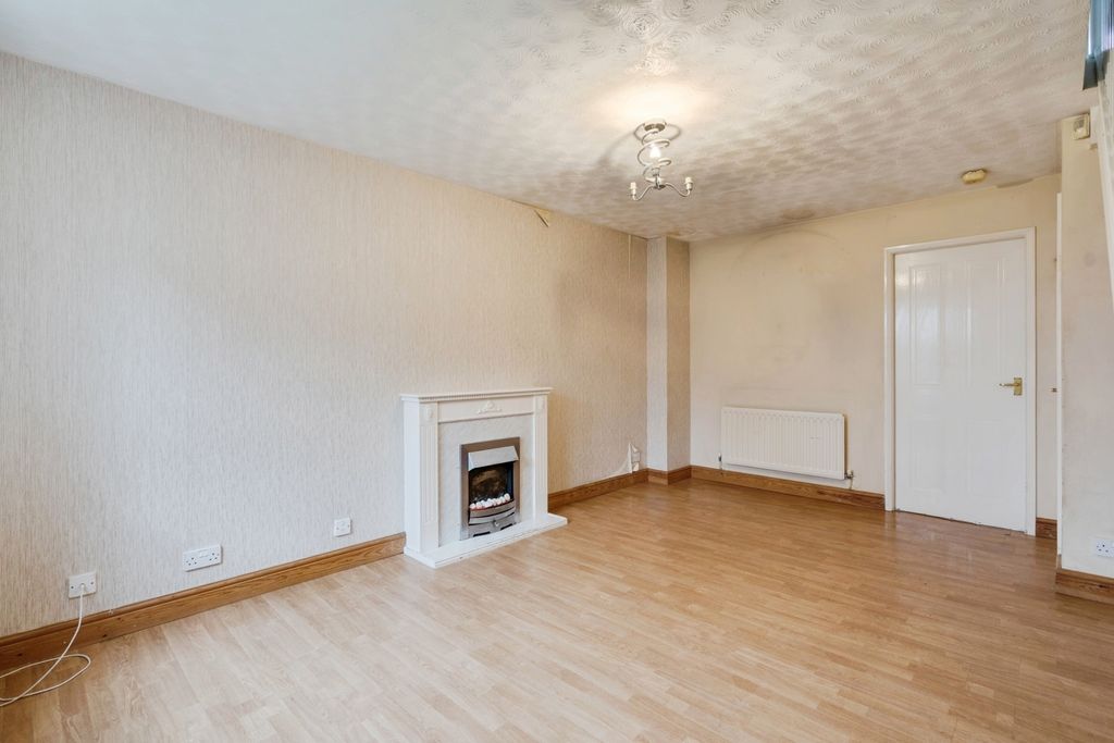 Property photo 3 of 17 Pbox-Img.Jpg