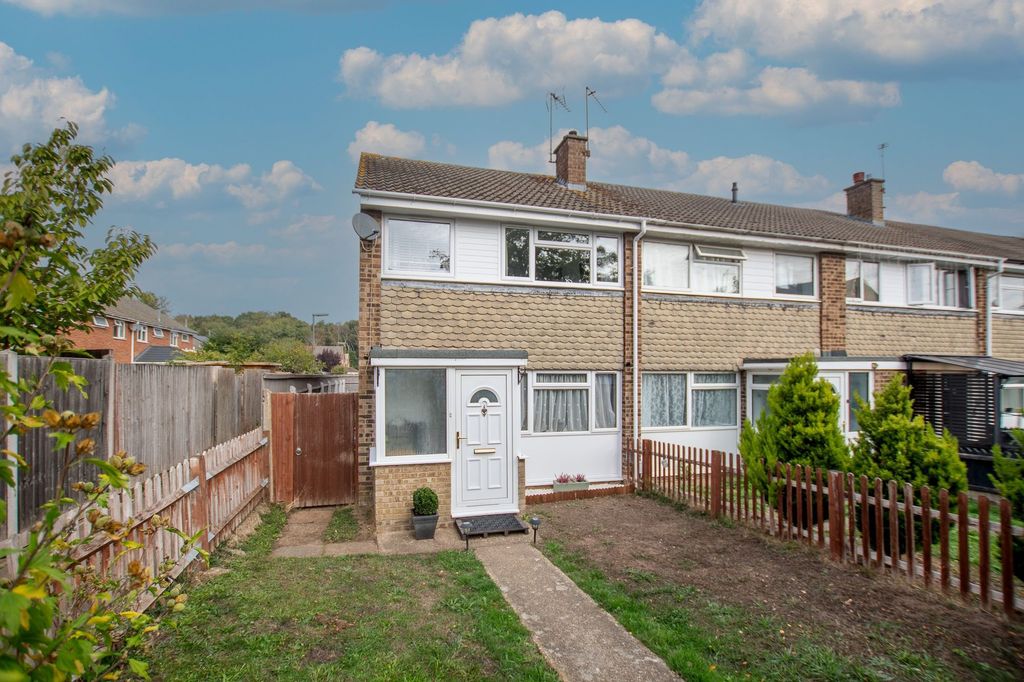 Property photo 1 of 11 External