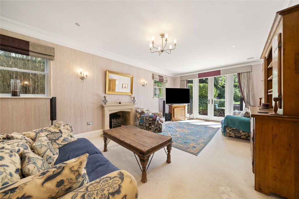 Property photo 3 of 12 Reception Room