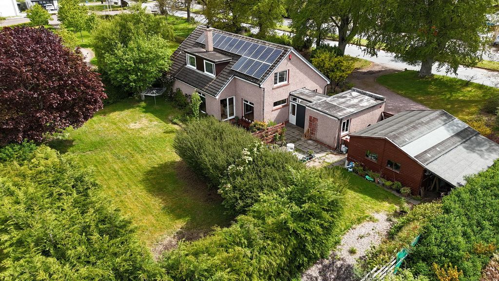 Property photo 1 of 40