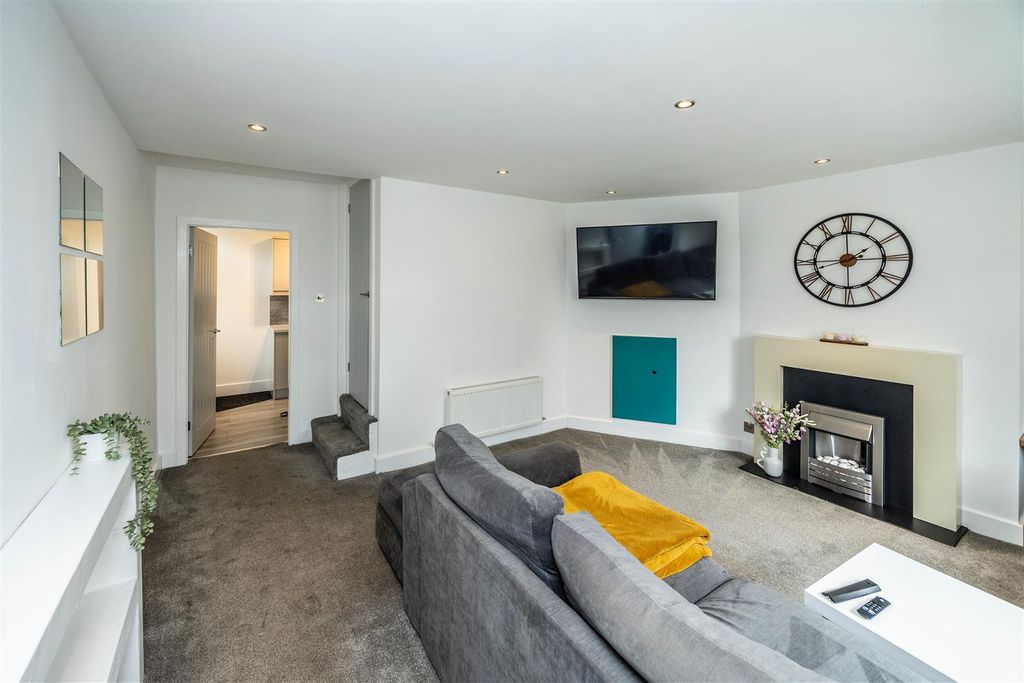 Property photo 3 of 17 11Bsqueens-280426-6.Jpeg