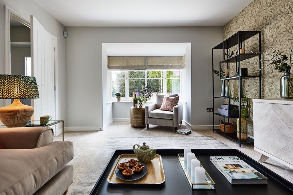 Property photo 1 of 13 Large Open Plan Lounge