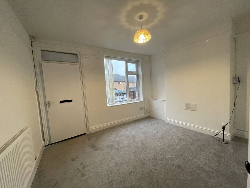 Property photo 2 of 9 Picture No. 06