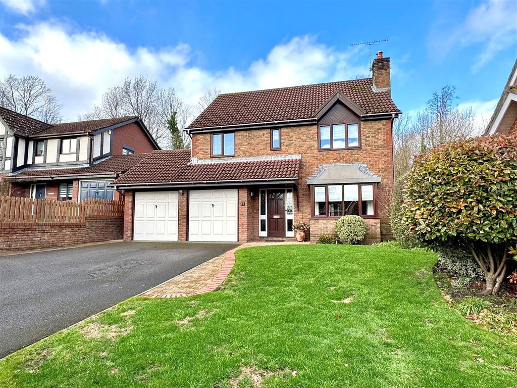 Property photo 1 of 20 Front.Jpg