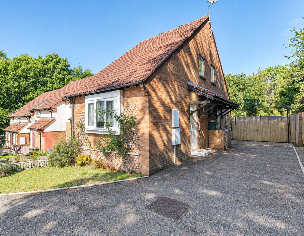 Property photo 1 of 17