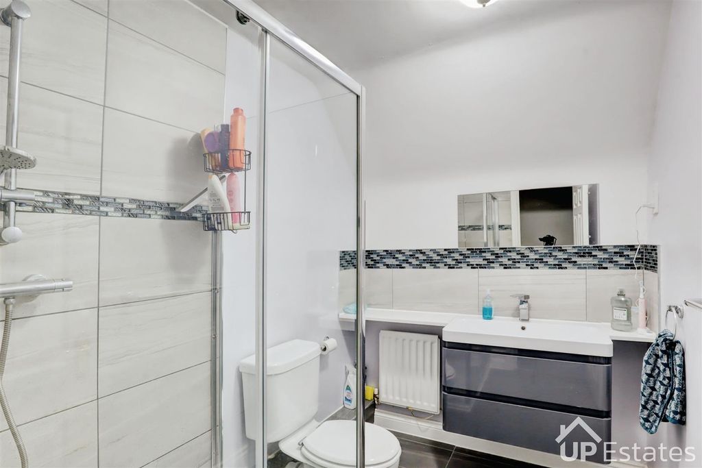 Additional image 22 of 7 bed detached house for saleSnowdrop Close, Bedworth CV12