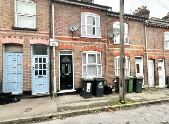 Property photo 1 of 5