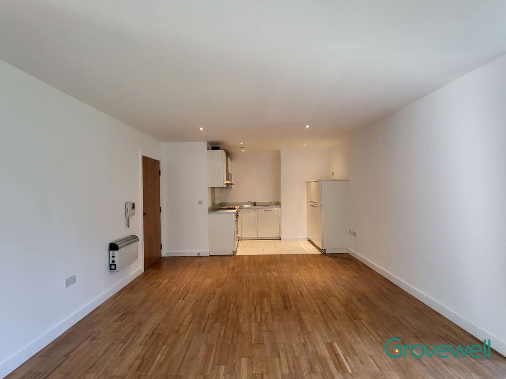 Property photo 3 of 24