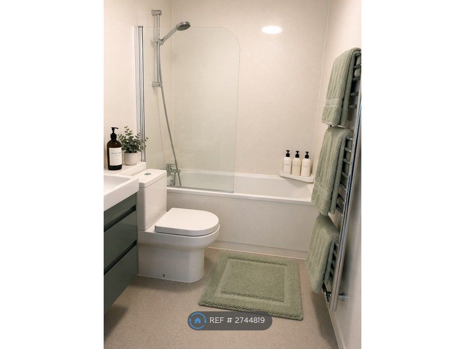 Property photo 3 of 4