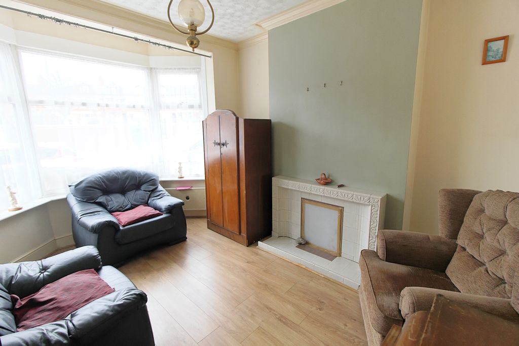 Property photo 2 of 15 Img_6006_Dxo